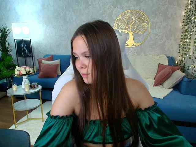 kirakiralove09 webcam
