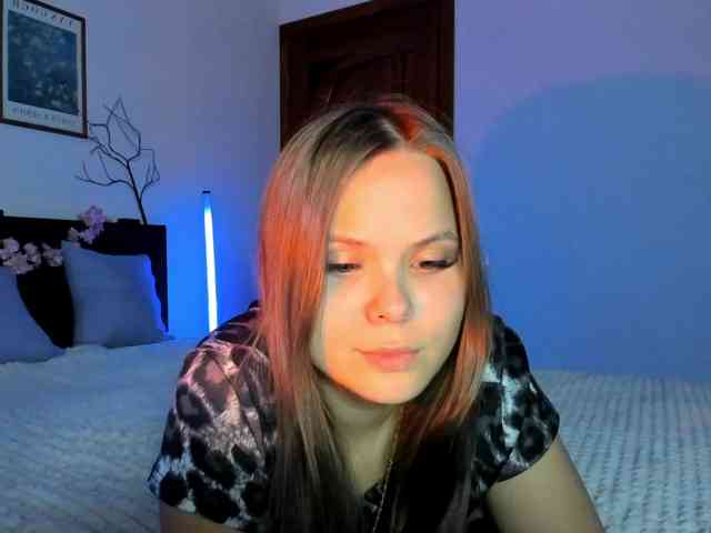 Model: kirakiralove09