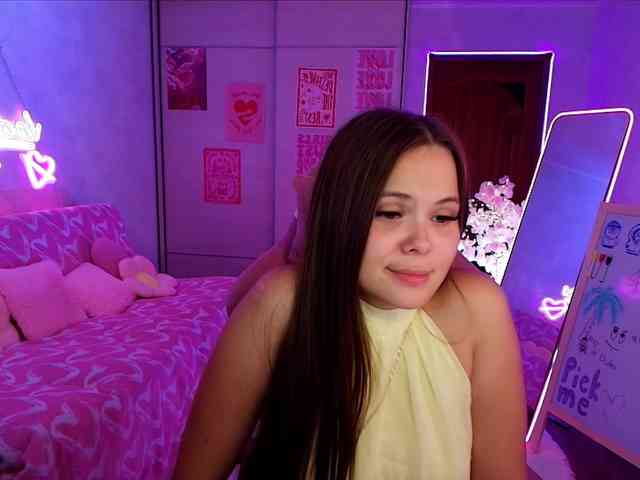 kirakiralove09 webcam