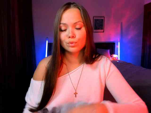 kirakiralove09 webcam