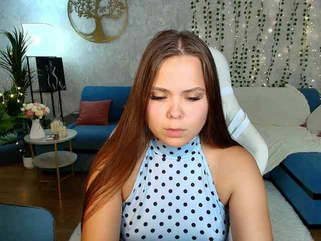Model: kirakiralove09