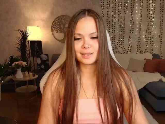 Model: kirakiralove09