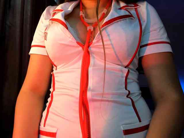 Model: kirakiralove09