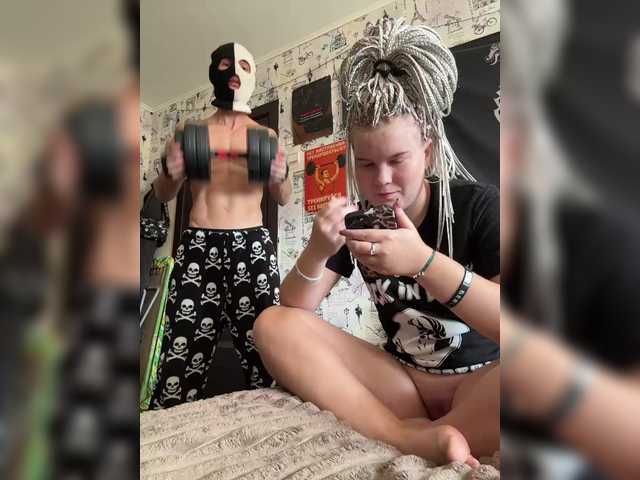 Bonnie-Clyde3 live cam on BongaCams