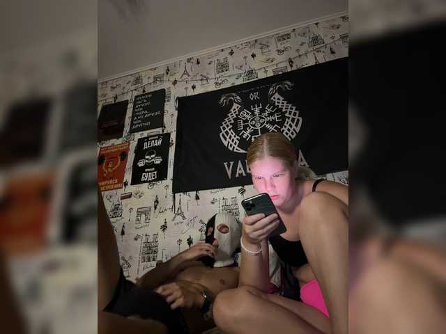 Bonnie-Clyde3 live cam on BongaCams