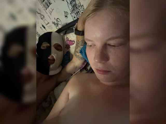 live voyeur web cam Bonnie-Clyde3
