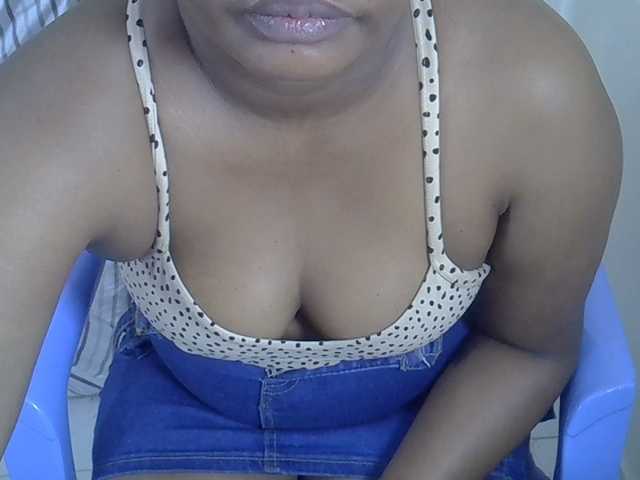 Sexyjackie live cam preview