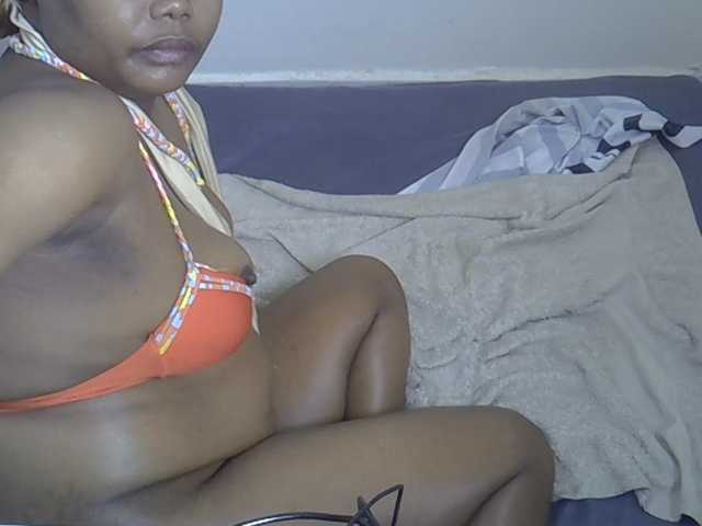 Sexyjackie, live now on BongaCams