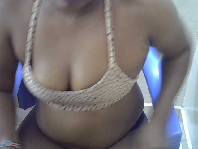 Sexyjackie live cam on BongaCams