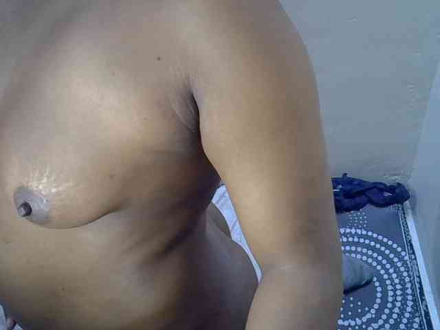 Model: Sexyjackie