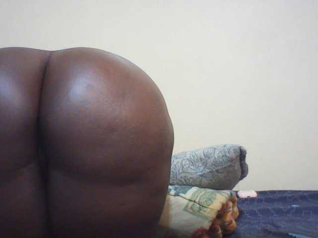 Sexy-Mollient live cam on BongaCams