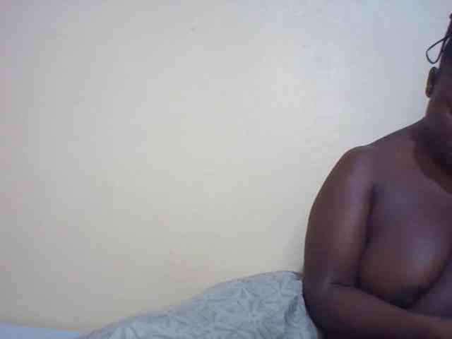 Sexy-Mollient webcam