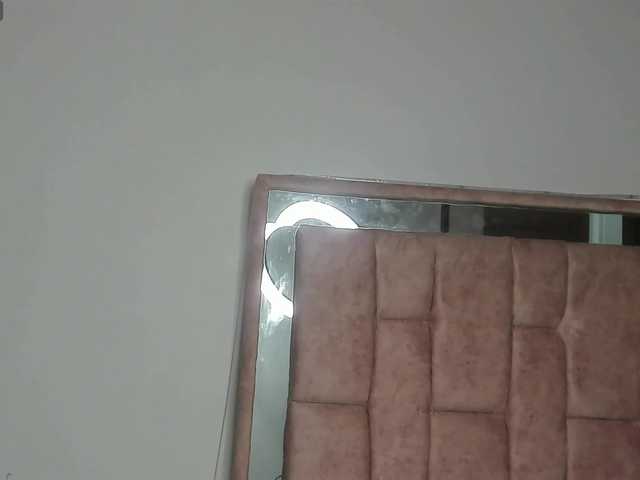 EsmeraldaBlonde live cam on BongaCams