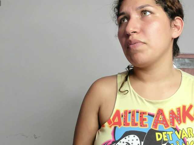 EsmeraldaBlonde live cam on BongaCams