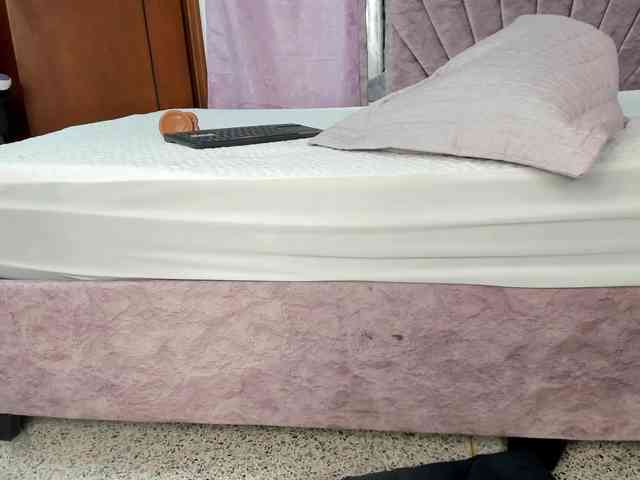 EsmeraldaBlonde webcam
