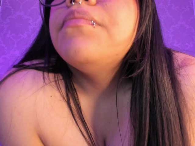 VeroWilde live cam preview
