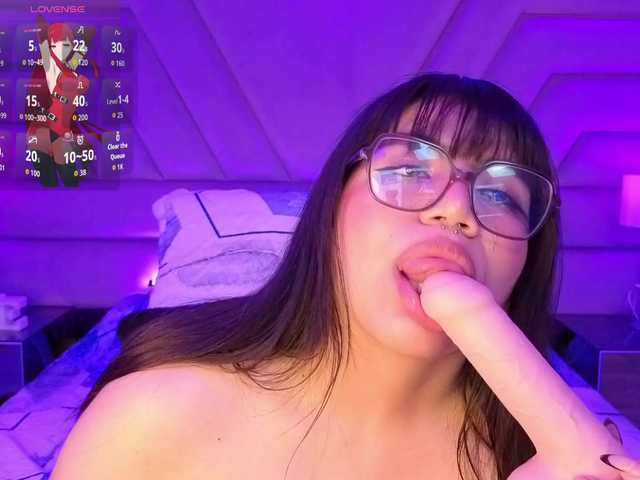 VeroWilde live cam on BongaCams