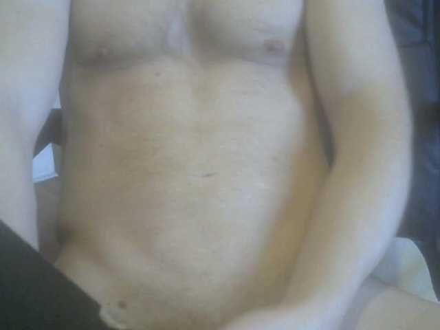 CuteMuscledAnaconda — live male cam