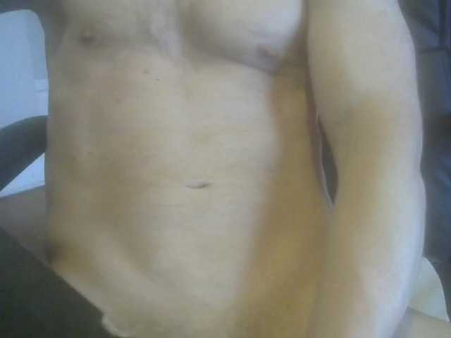 CuteMuscledAnaconda — live male cam