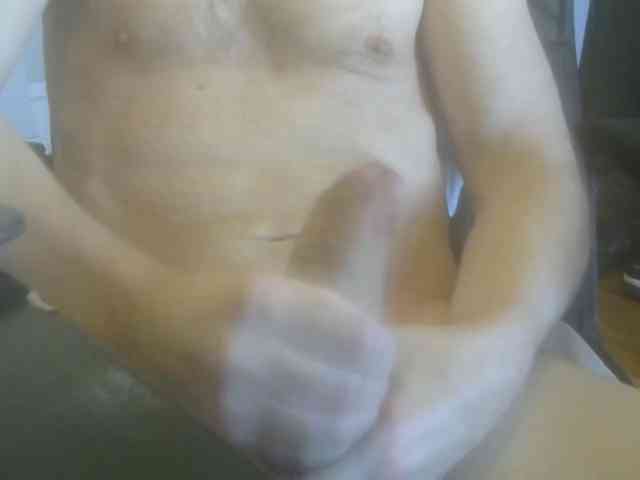 Cutemuscledanaconda's cam show statistics and live stream
