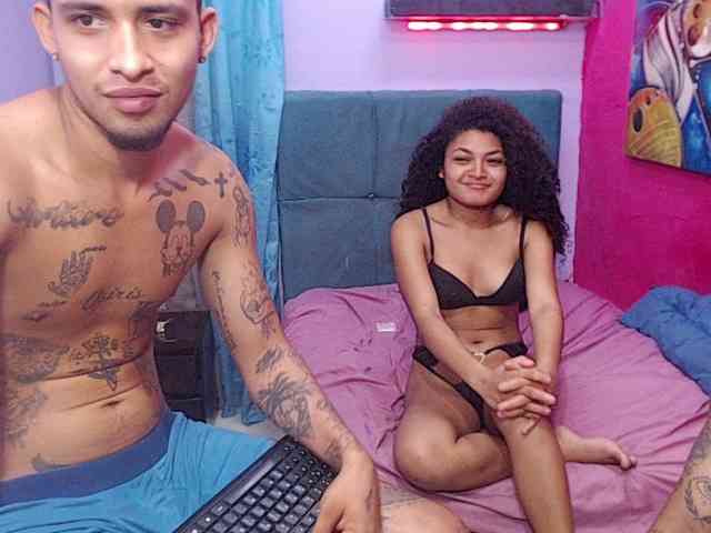 girlsdestroys webcam