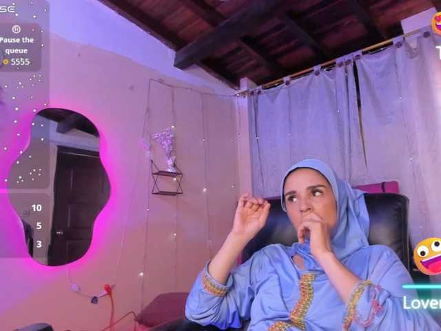 AmiraSaadi live cam on BongaCams