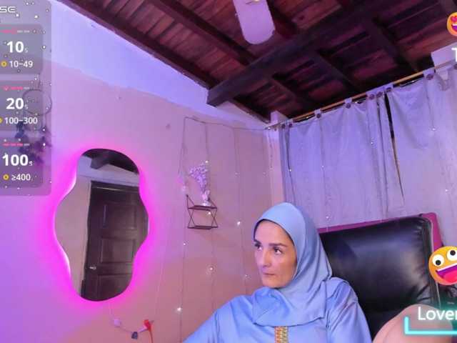 AmiraSaadi live cam preview