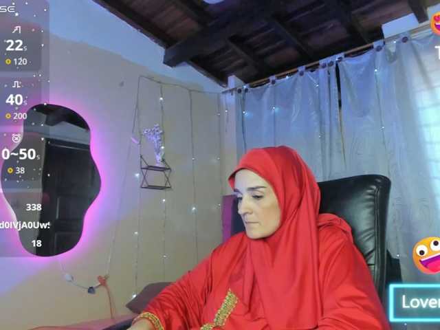 AmiraSaadi live cam on BongaCams