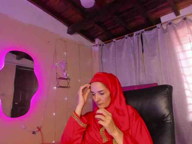 AmiraSaadi AmiraSaadi