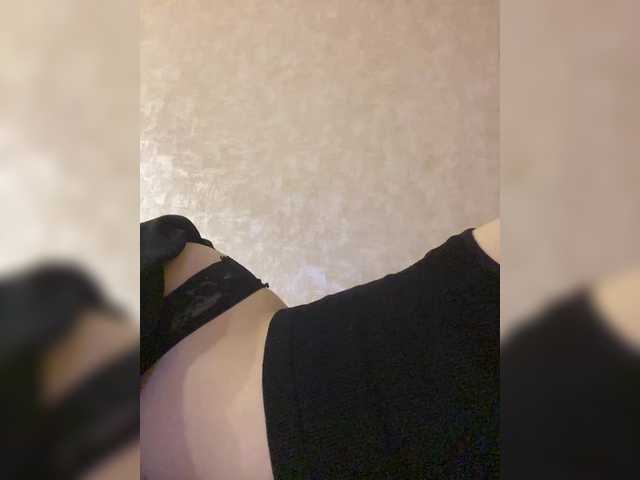 Kissa18M live cam on BongaCams