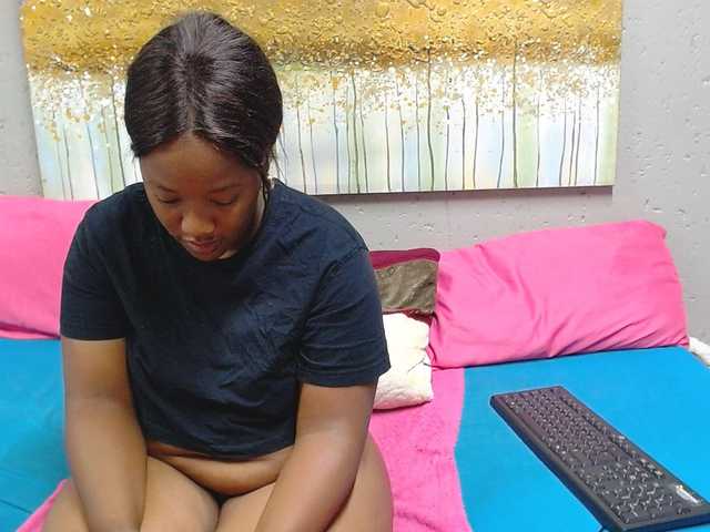 LadyAss33