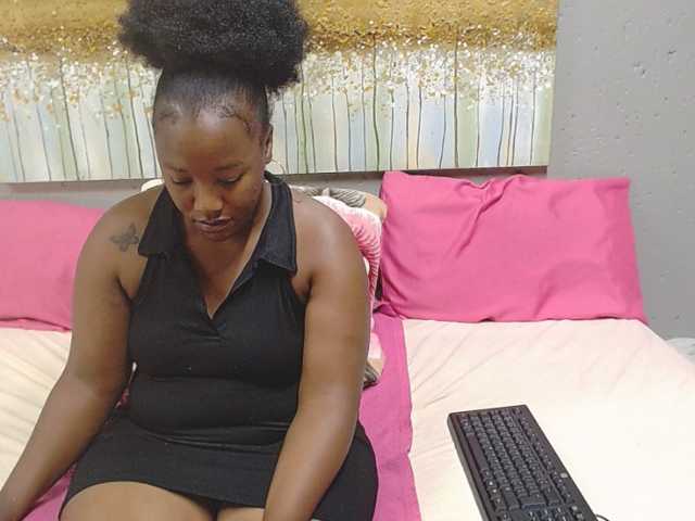 LadyAss33