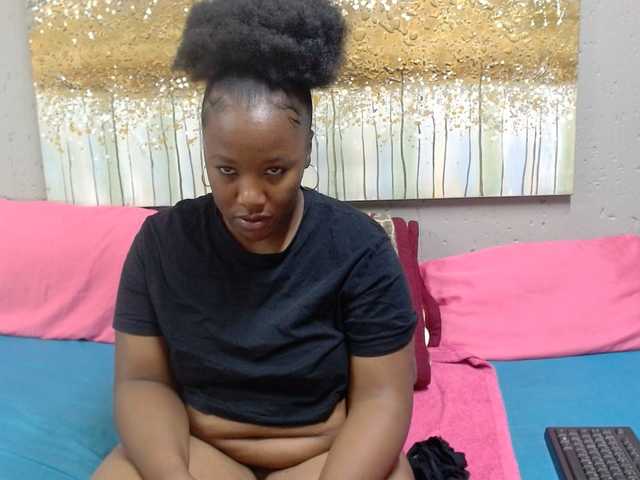 LadyAss33