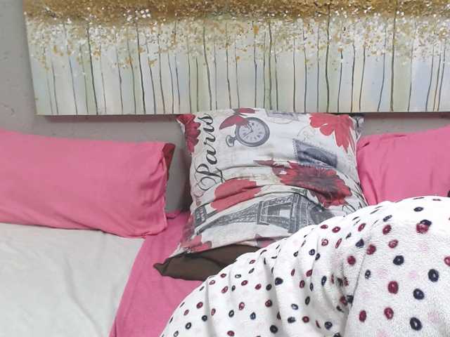 LadyAss33 live cam on BongaCams
