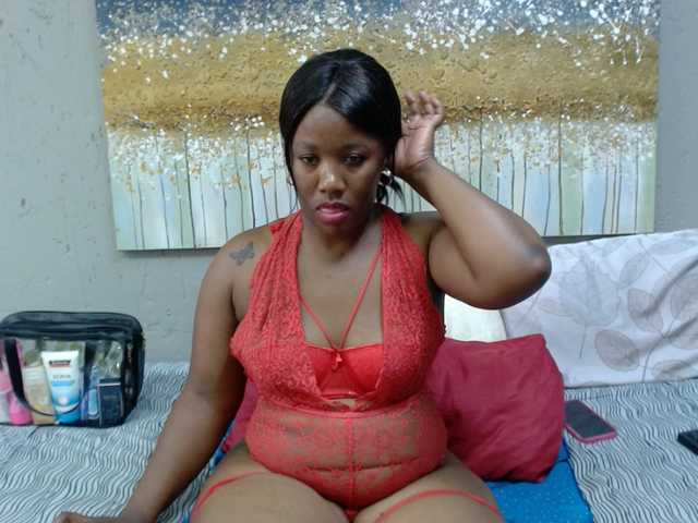 LadyAss33