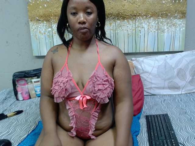 LadyAss33