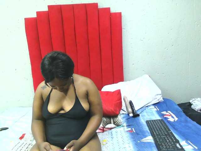 LadyAss33