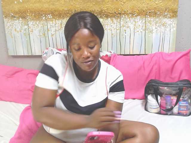 LadyAss33 live cam on BongaCams
