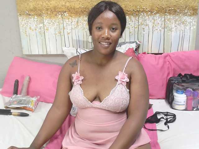 LadyAss33