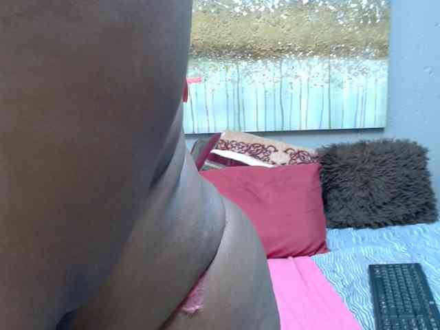 LadyAss33