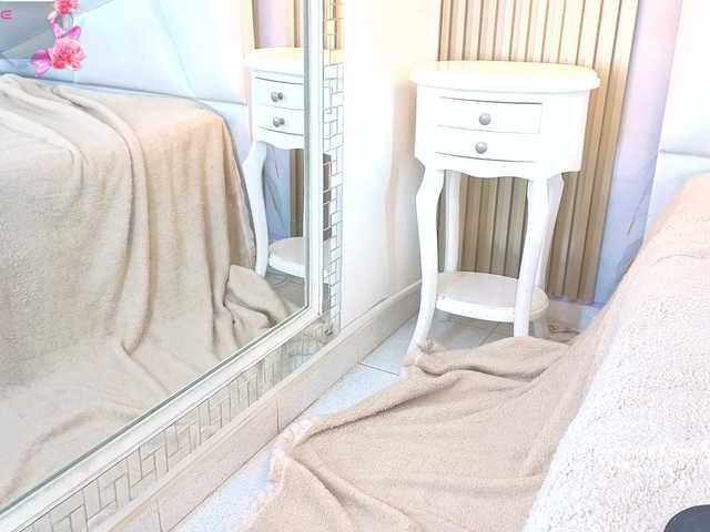 samarabloson live cam on BongaCams