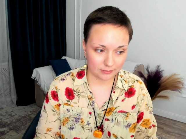 GoldenHazea live cam on BongaCams