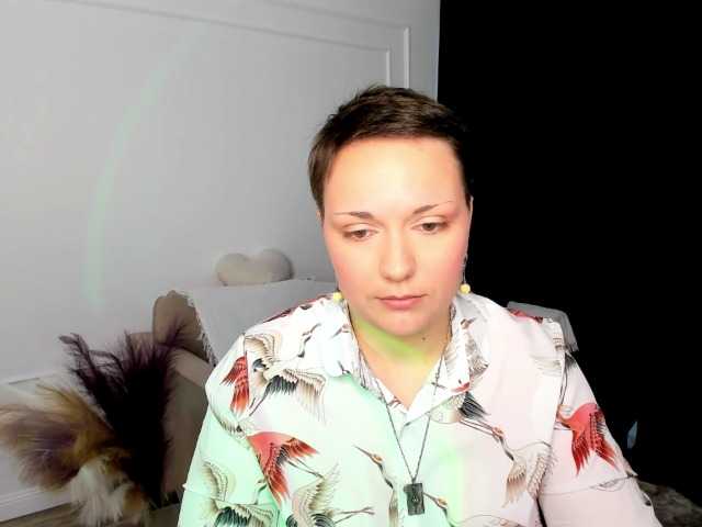 GoldenHazea live cam on BongaCams