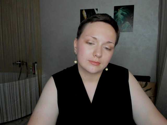 GoldenHazea live cam on BongaCams