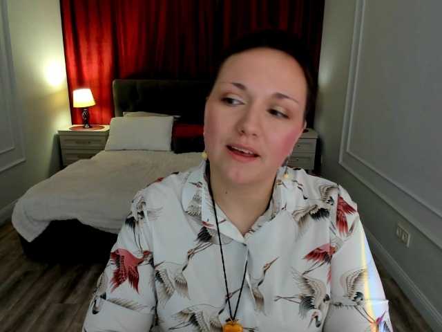 GoldenHazea live cam on BongaCams