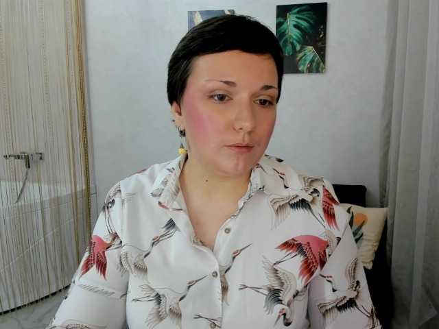 GoldenHazea live cam on BongaCams