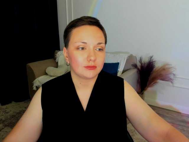 GoldenHazea live cam on BongaCams