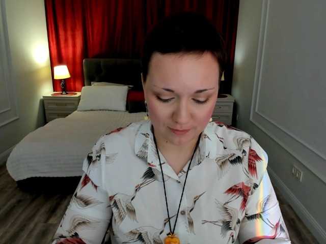 GoldenHazea live cam on BongaCams