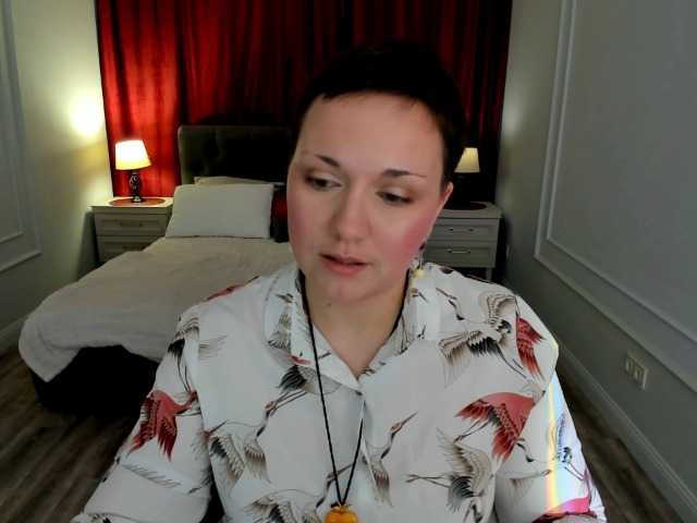 GoldenHazea live cam on BongaCams