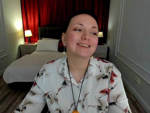 GoldenHazea live cam on BongaCams